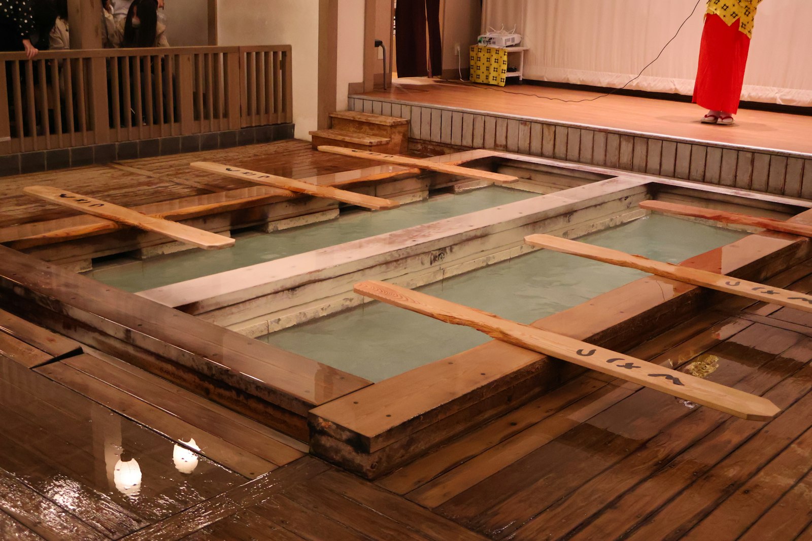 The Onsen Loop — 6-day Japan itinerary through Hakone, Kinosaki, Kurokawa